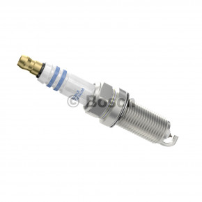   Bosch 0 242 235 756  Mitsubishi Colt 4