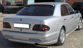    Avtm  Mercedes-Benz E210 (1995-2002) (MERBE210DZS) 3