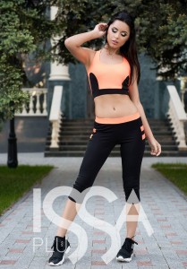    Issa 1900 .S (42UA) /