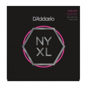    D'Addario NYXL0940BT Balanced Tension Super Light 09-40