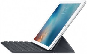    Apple iPad Pro 9.7 Smart Keyboard (MNKR2RS/A) 4