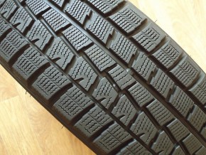   Dunlop Winter Maxx WM01 225/55 R18 98T 5