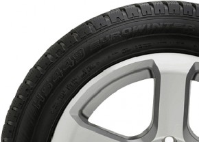   Falken Eurowinter HS449 215/50 R17 95V XL 6