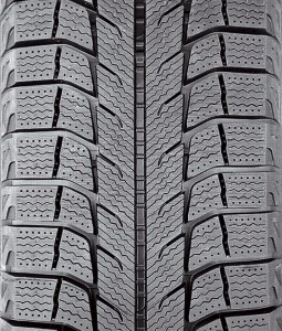   Michelin X-Ice XI2 175/70 R13 82T 4