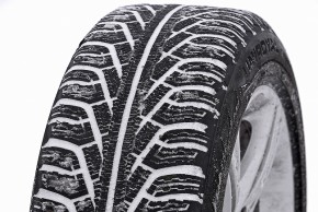   Uniroyal MS Plus 77 SUV 96 H 215/60 R17 3