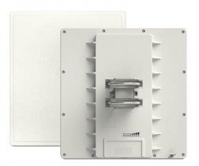   Mikrotik QRT 5 ac RB911G-5HPacD-QRT 3