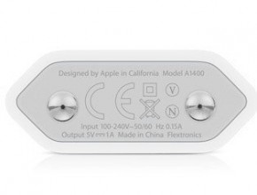   Apple iPod/iPhone USB Power Adapter MD813 5